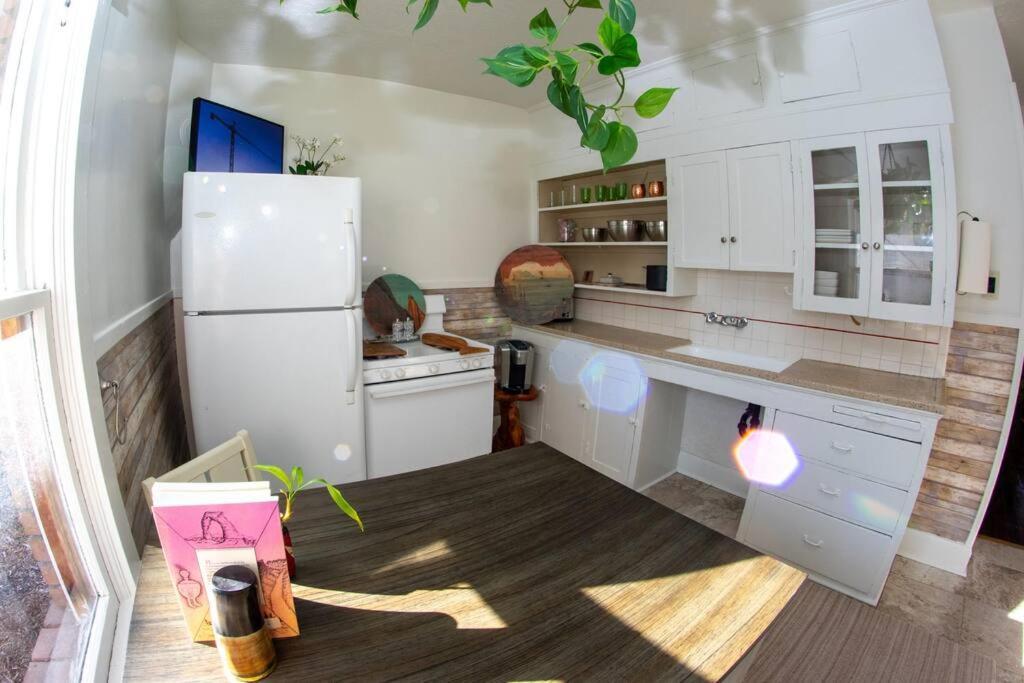 Urban Escape By Mountains W/3Br, Wi-Fi, Laundry Appartement Salt Lake City Buitenkant foto